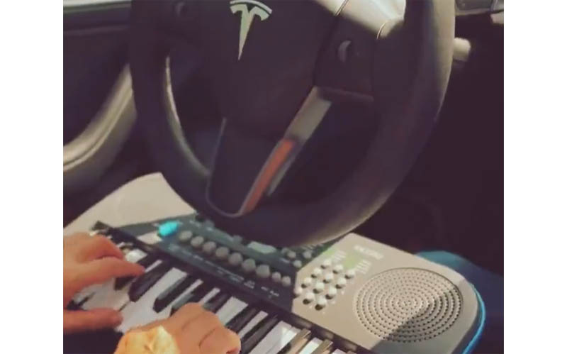 Tesla Driver Plays Piano