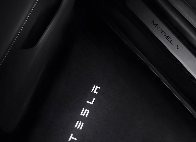 Tesla Launches Stylish Puddle Lights for Model 3/Y