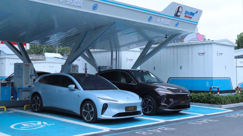 NIO and Sinopec Partner for Nationwide EV Charging