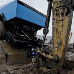 ZacksJerryRig Test Reveals CyberTruck Hitch